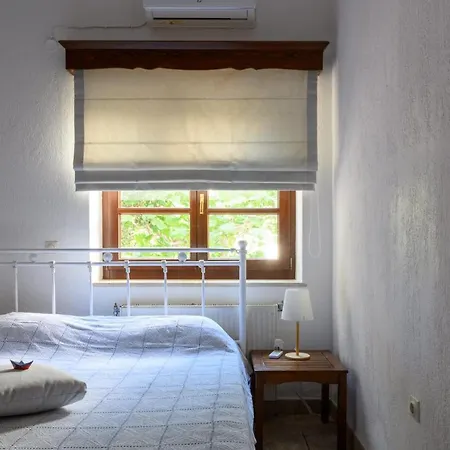 Siridaki Homes Leros